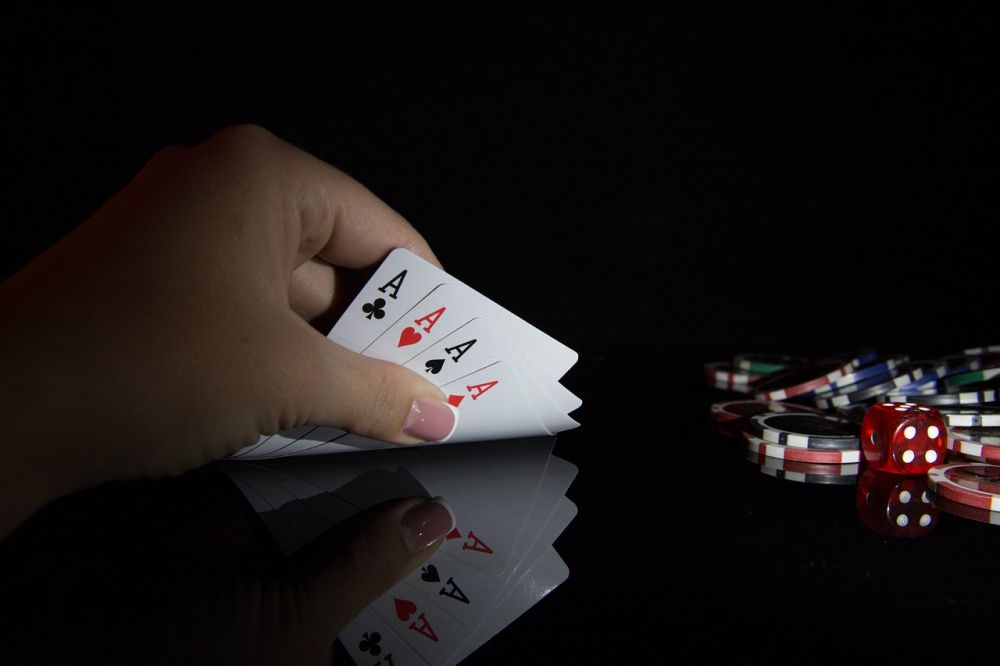 Hvordan spiller man blackjack  En dybdegående guide til et af de mest populære casinospil